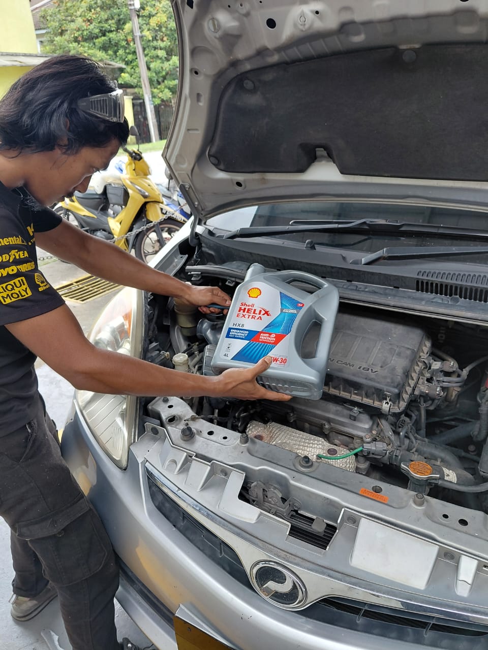 Galeri Autohaus – Taman Seraya, Shell Lubebay