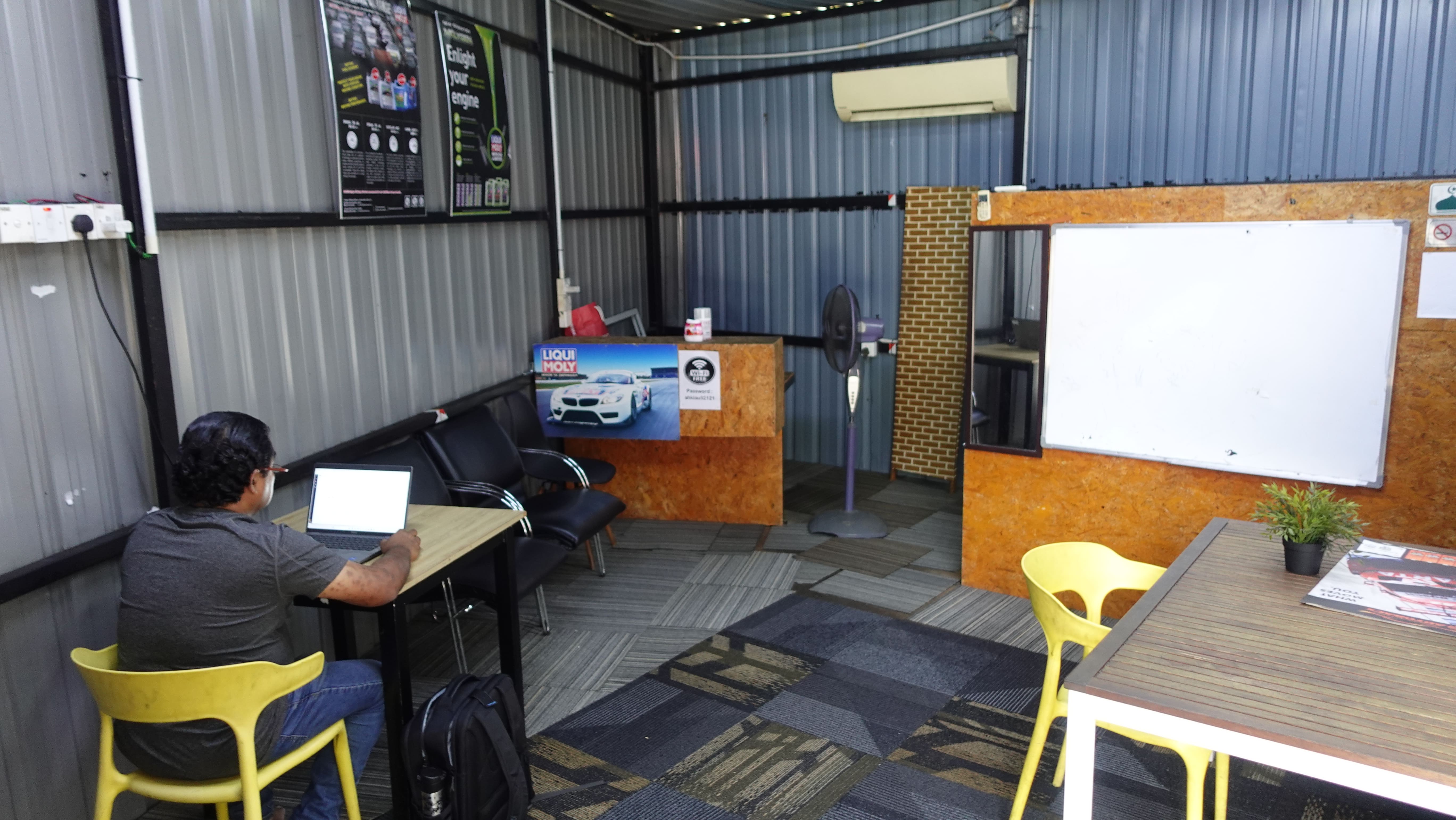 Galeri Autohaus – AU3 Keramat