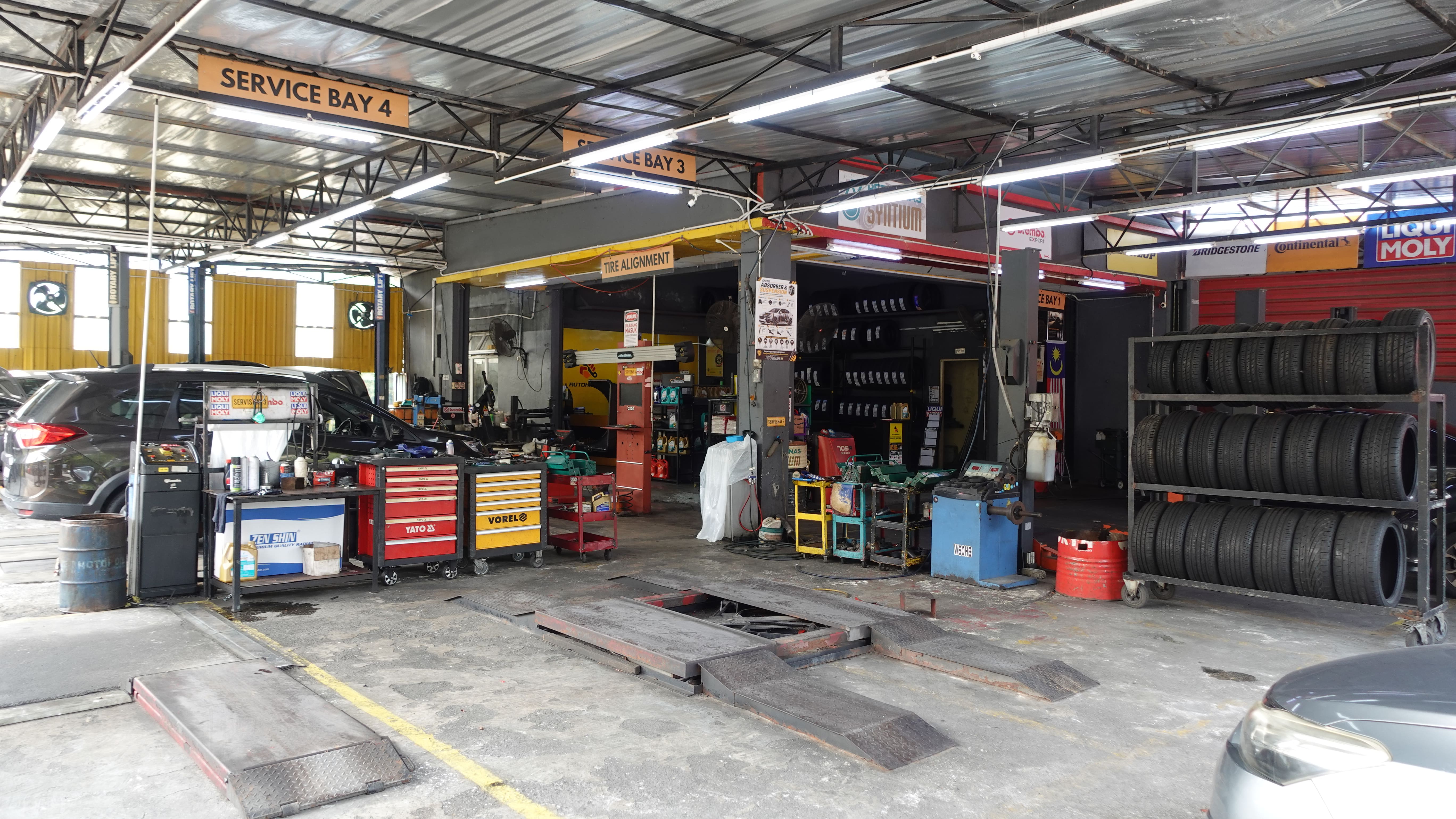 Galeri Autohaus – AU3 Keramat