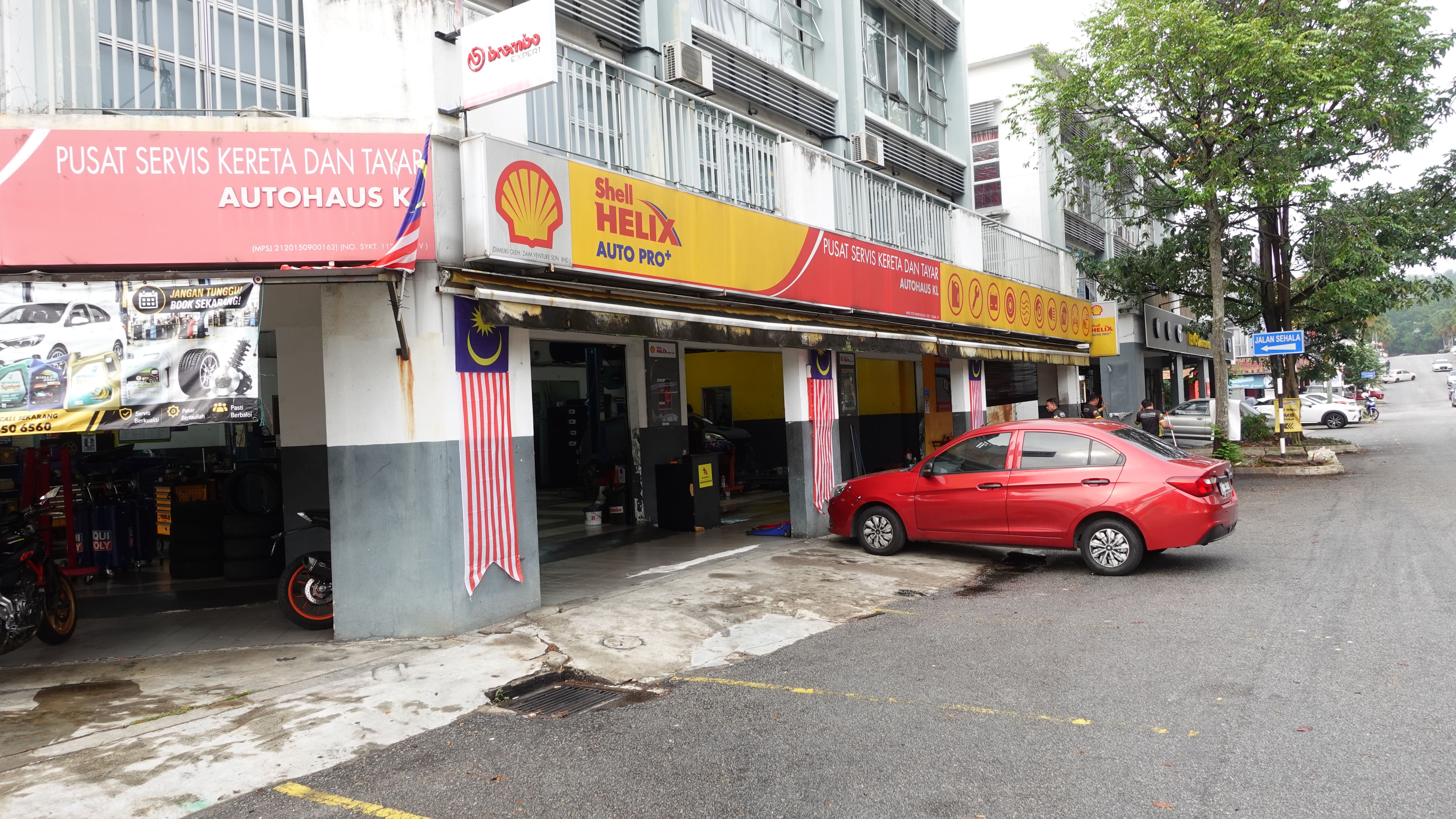 Galeri Autohaus – Puncak Jalil 1, Shell Autopro+