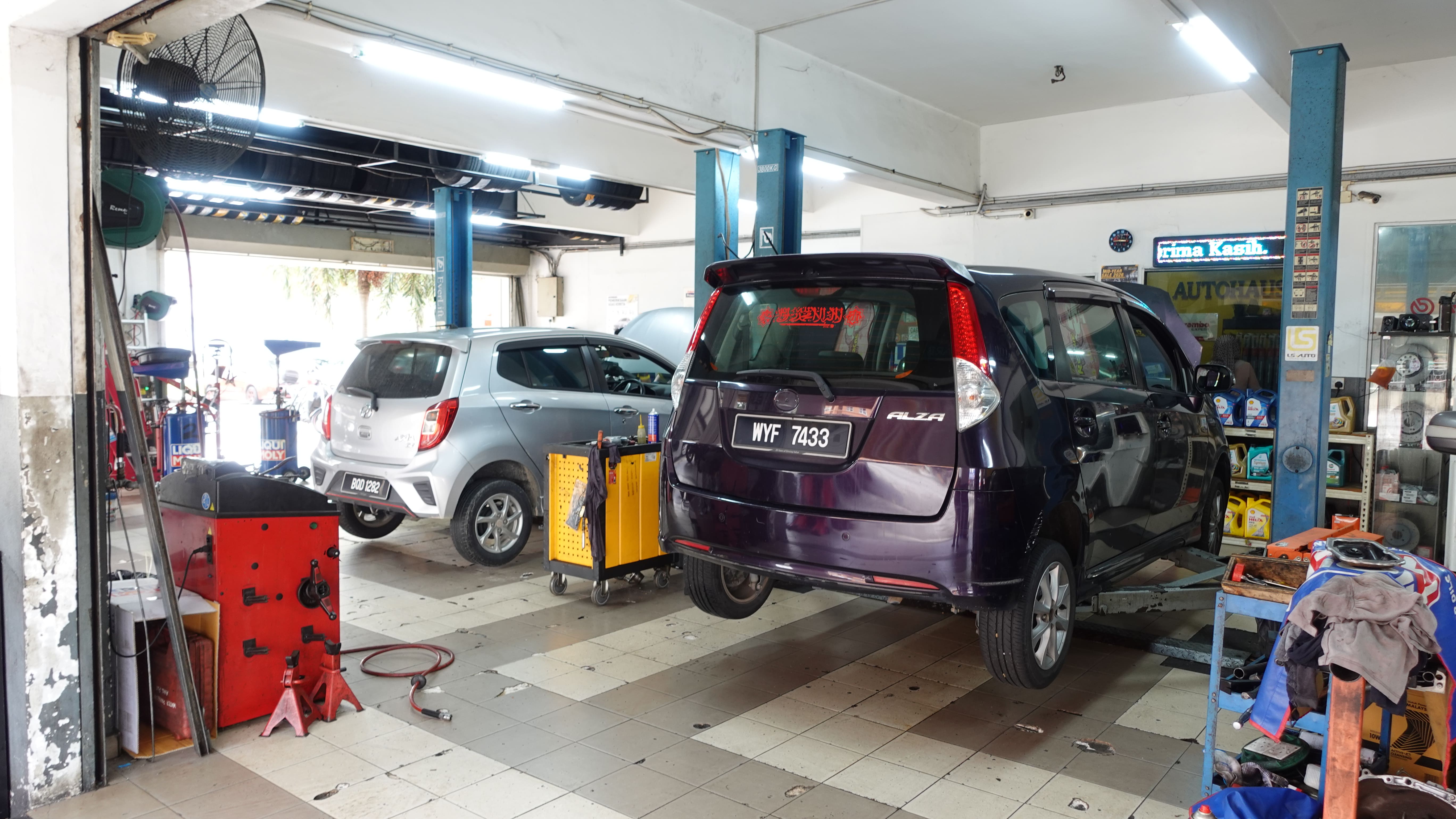 Galeri Autohaus – Puncak Jalil 1, Shell Autopro+