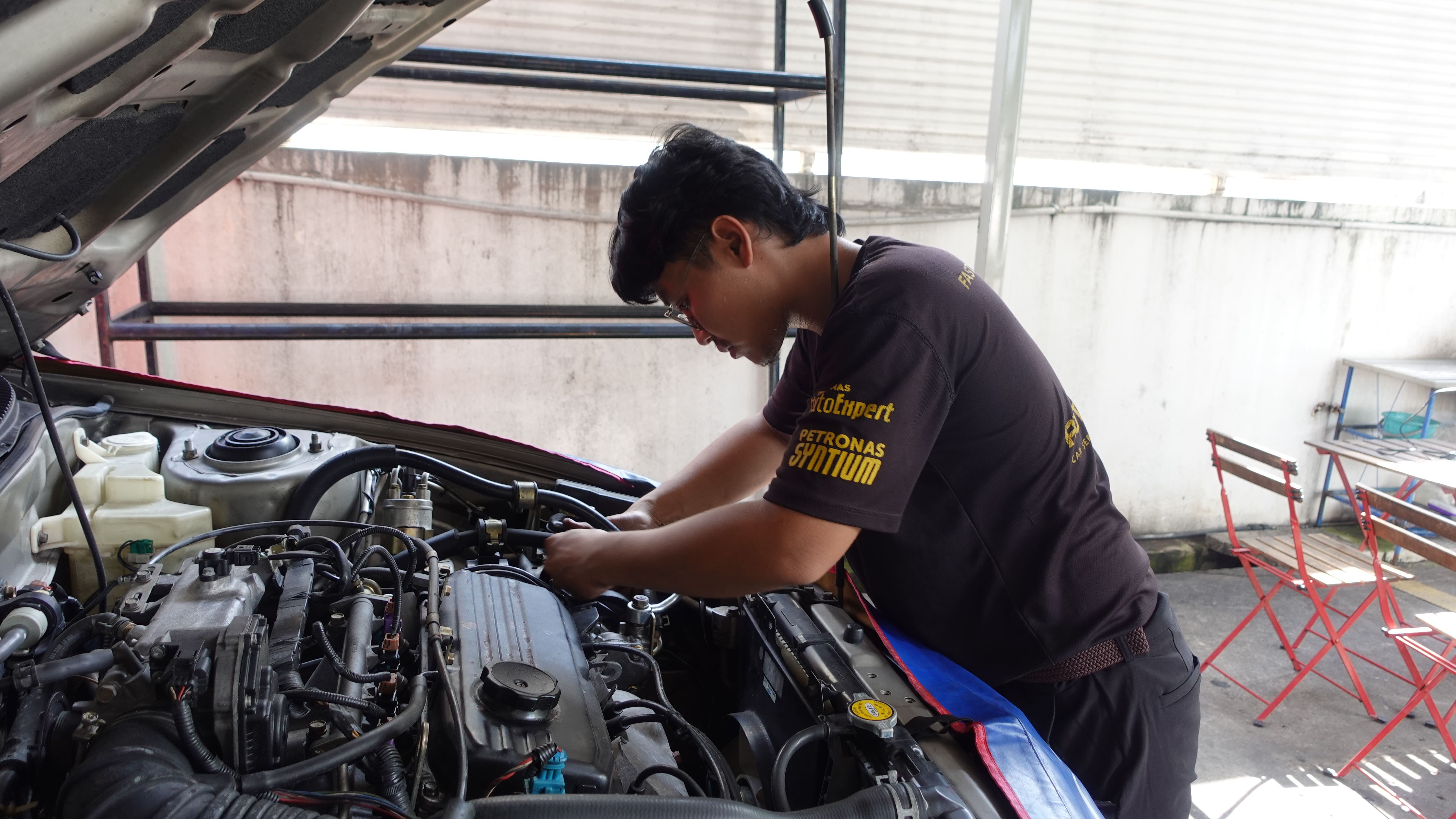 Galeri Autohaus – Taman Seraya, Shell Lubebay