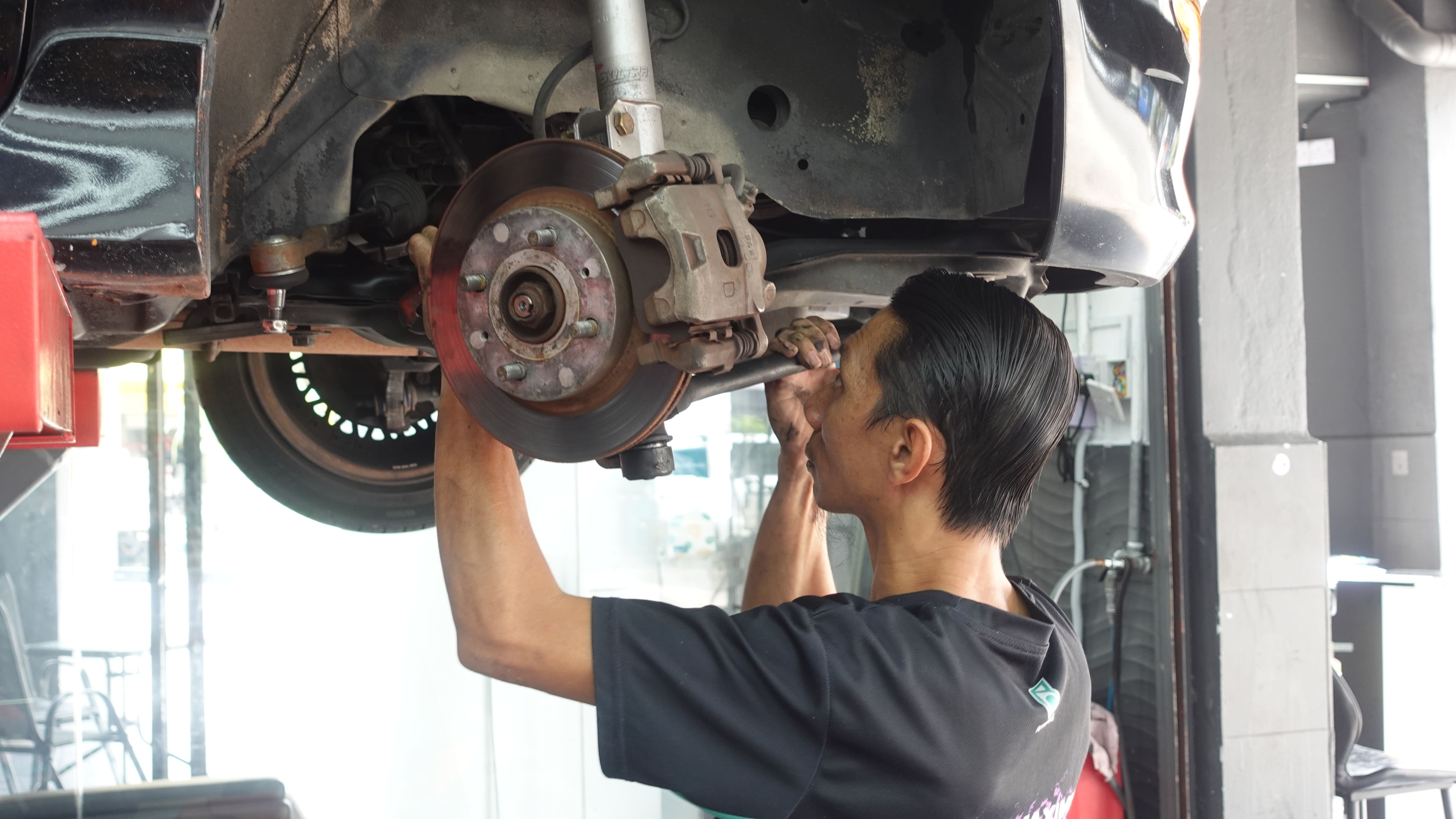 Galeri Autohaus – Puncak Jalil 2, PETRONAS AutoExpert