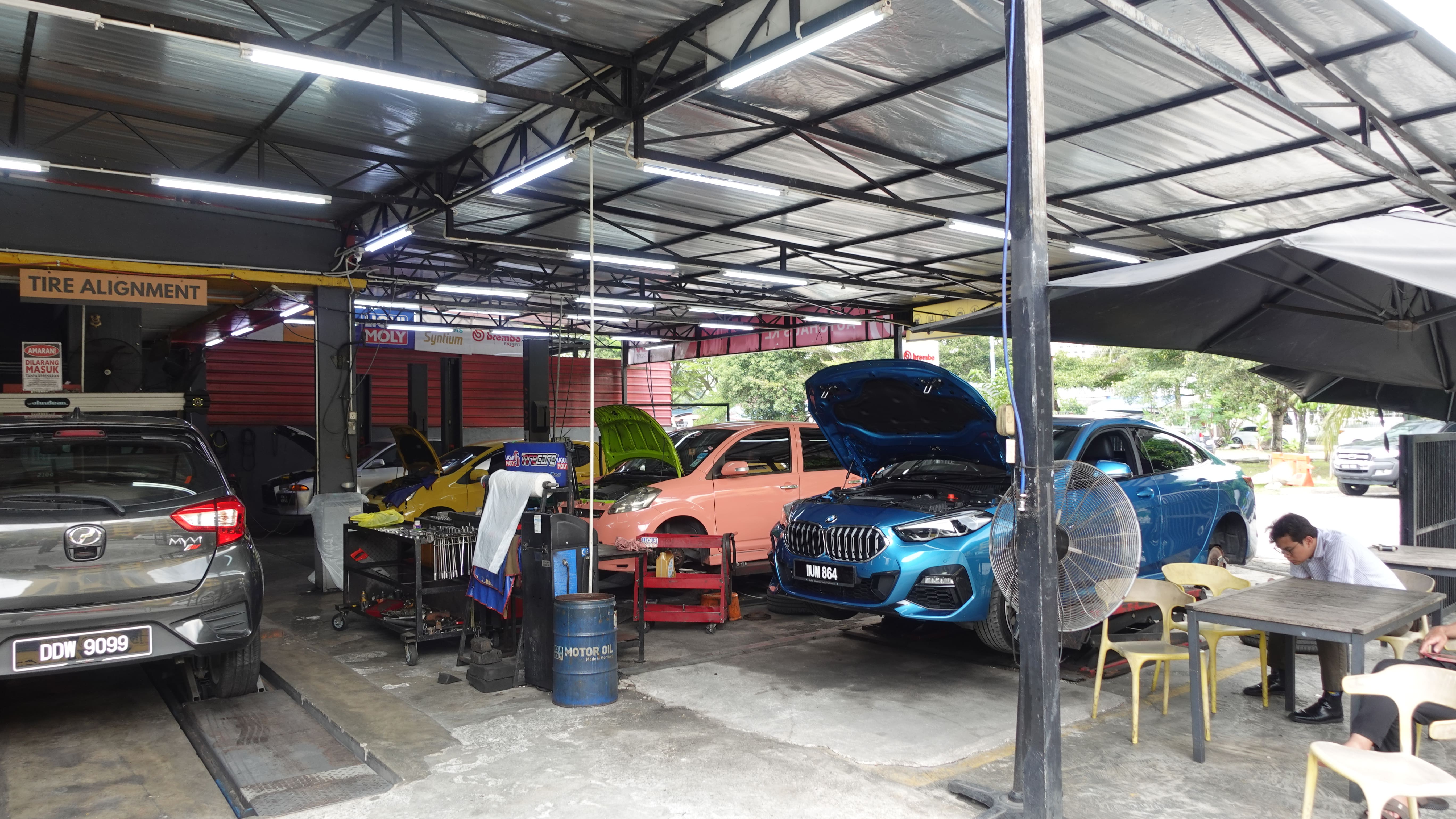 Galeri Autohaus – AU3 Keramat