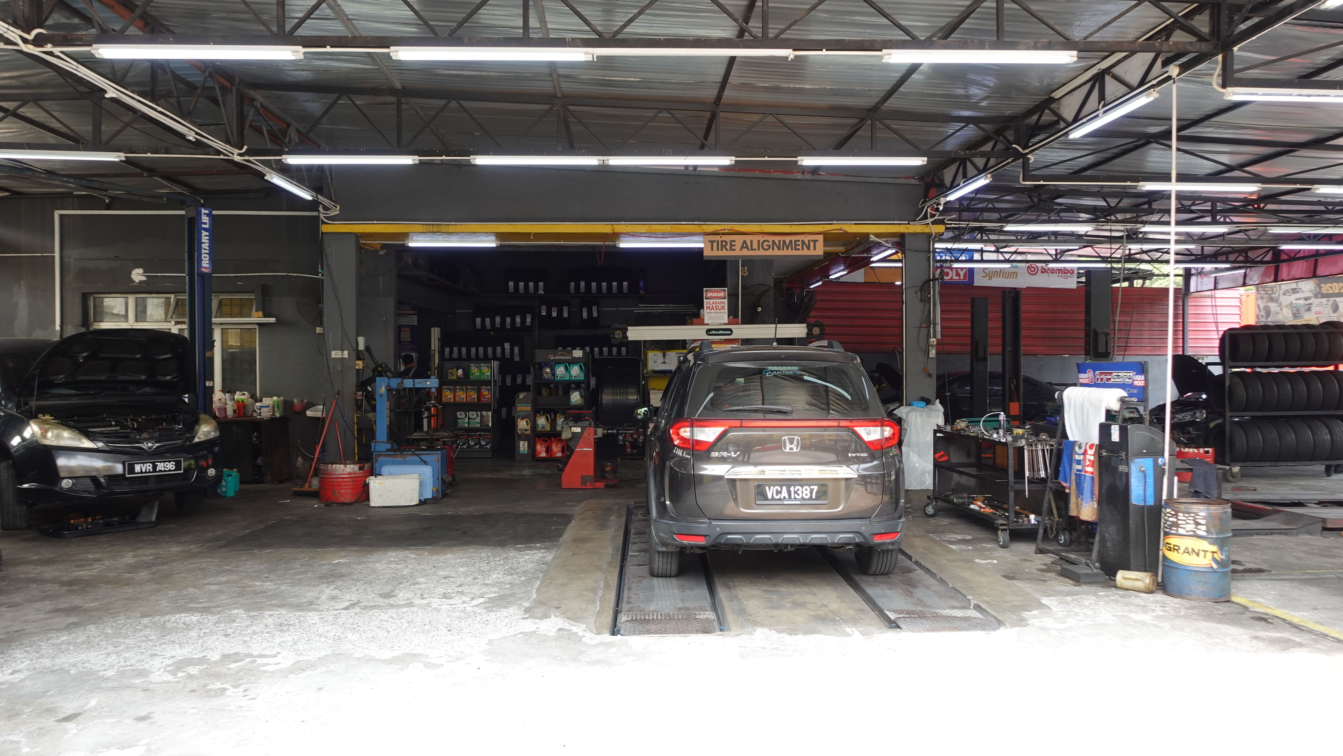 Galeri Autohaus – AU3 Keramat